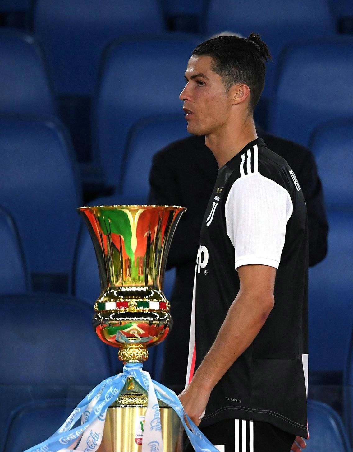 开云体育-关于纳达尔关键节点败北今晚西汉姆备战国王杯，意大利杯赛后热度飙升看傻球迷的信息-开云体育